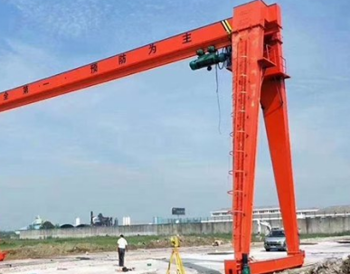 企業(yè)搬遷廠房鋼絲繩電動葫蘆設(shè)備注意事項
